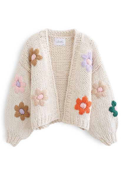 Cardigan épais tricoté à la main Stitch Flowers en crème