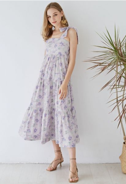 Robe longue lilas à bretelles nouées