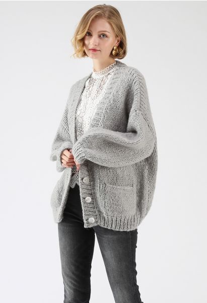 Pause pour le cardigan en tricot à la main confortable Chunky gris