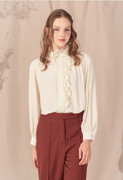 Chemise Hi-Lo boutonnée à volants en crème