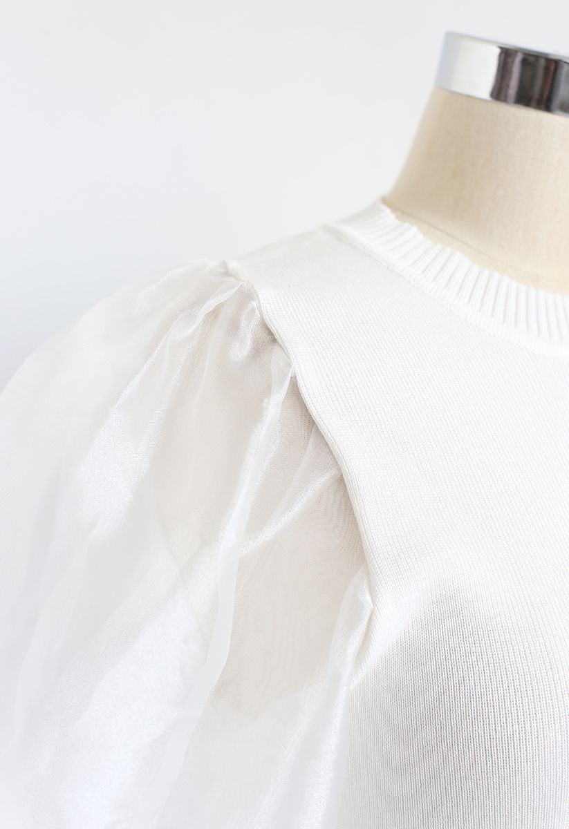 Haut en tricot à manches boules en organza blanc