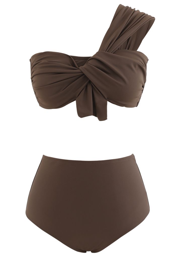 Ensemble de bikini à une épaule Sweet Knot en marron