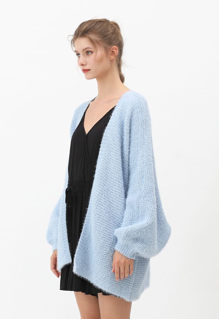 Cardigan Fuzzy en Tricot Gaufré Ouvert sur le Devant en Bleu