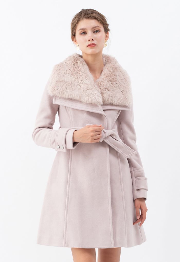 Manteau en Laine Mélangée à Revers Larges en Fausse Fourrure en Rose