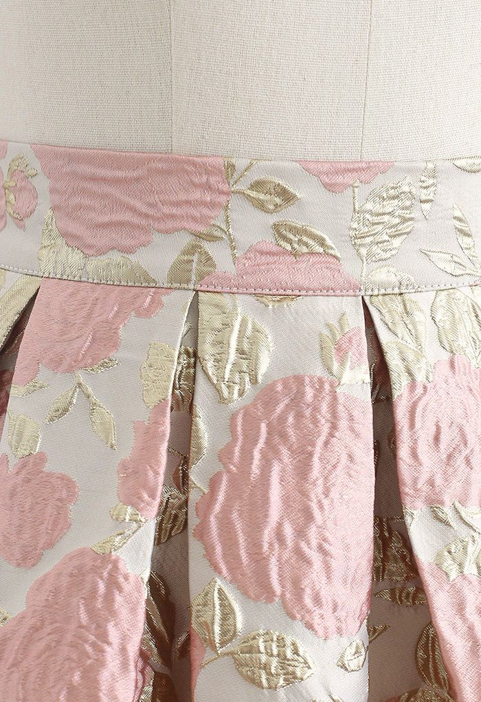 Charmante jupe plissée en relief jacquard rose