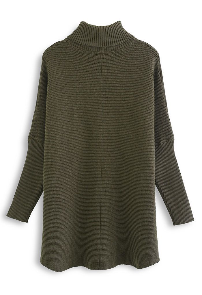 Pull sans effort chic à col roulé et manches chauve-souris en vert armée