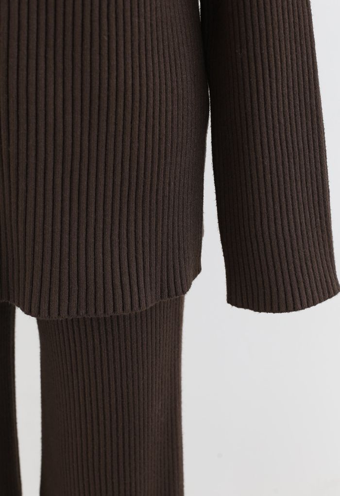 Ensemble pull et pantalon en tricot côtelé à ourlet fendu en marron