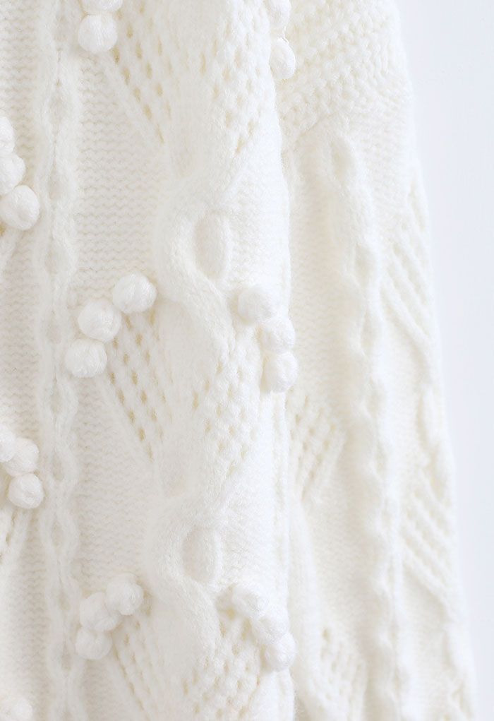 Cardigan en Tricot Évidé Tresse à Pompons en Blanc