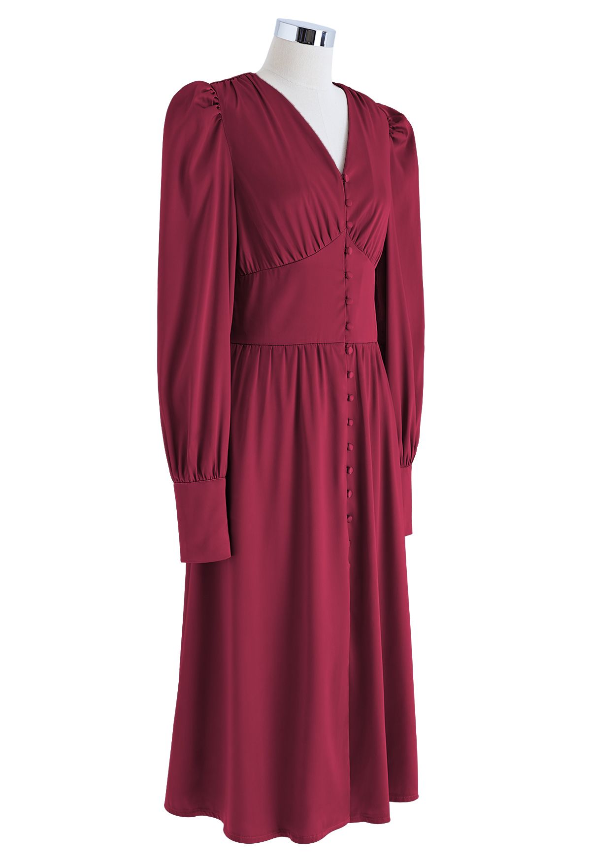 Robe mi-longue en satin boutonnée à manches bouffantes en bordeaux