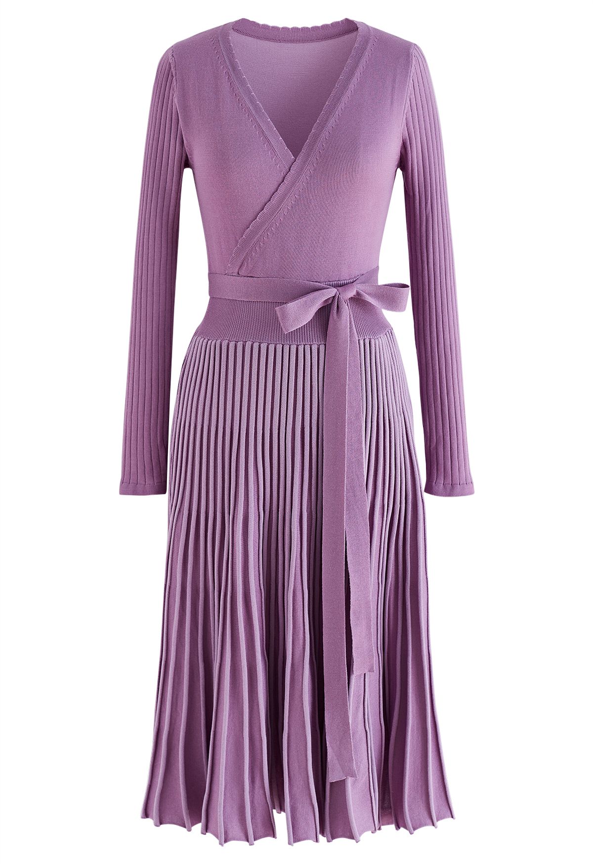 Embrassez une robe tricotée souple en lilas