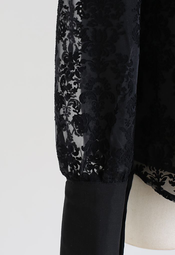 Chemise en organza semi-transparent en jacquard floral en noir