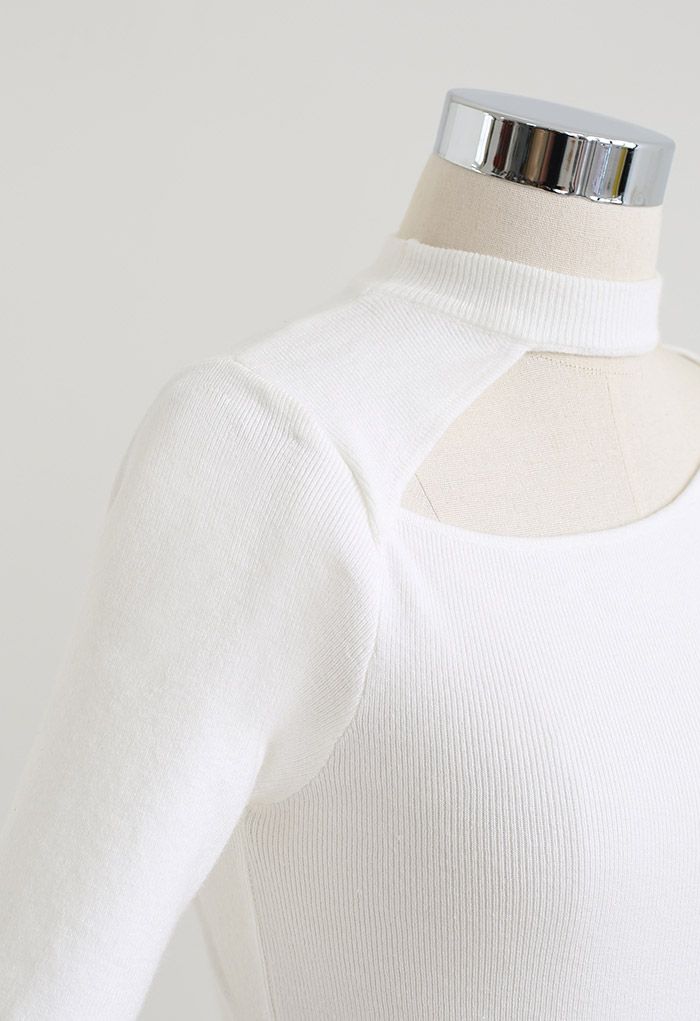 Haut en Tricot Découpé à Col Halter et Manches Courtes en Blanc