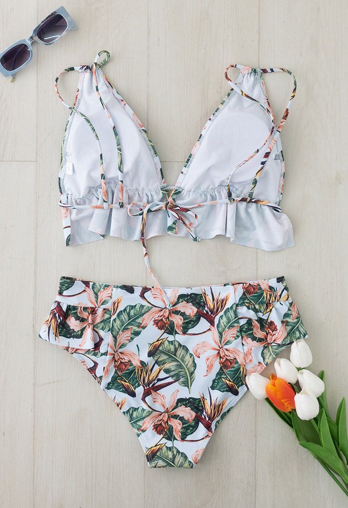 Ensemble de bikini triangle à volants et imprimé tropical