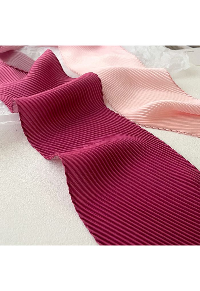 Écharpe en ruban plissé dégradé au toucher de soie