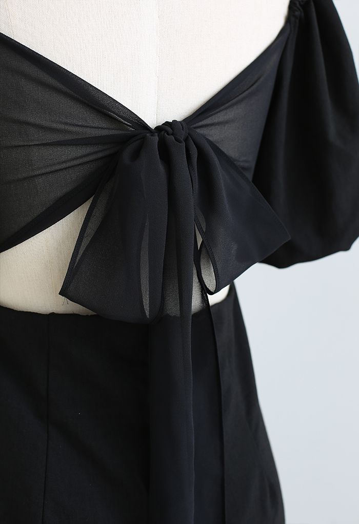 Robe fendue froncée à nouer dans le dos avec nœud papillon en noir