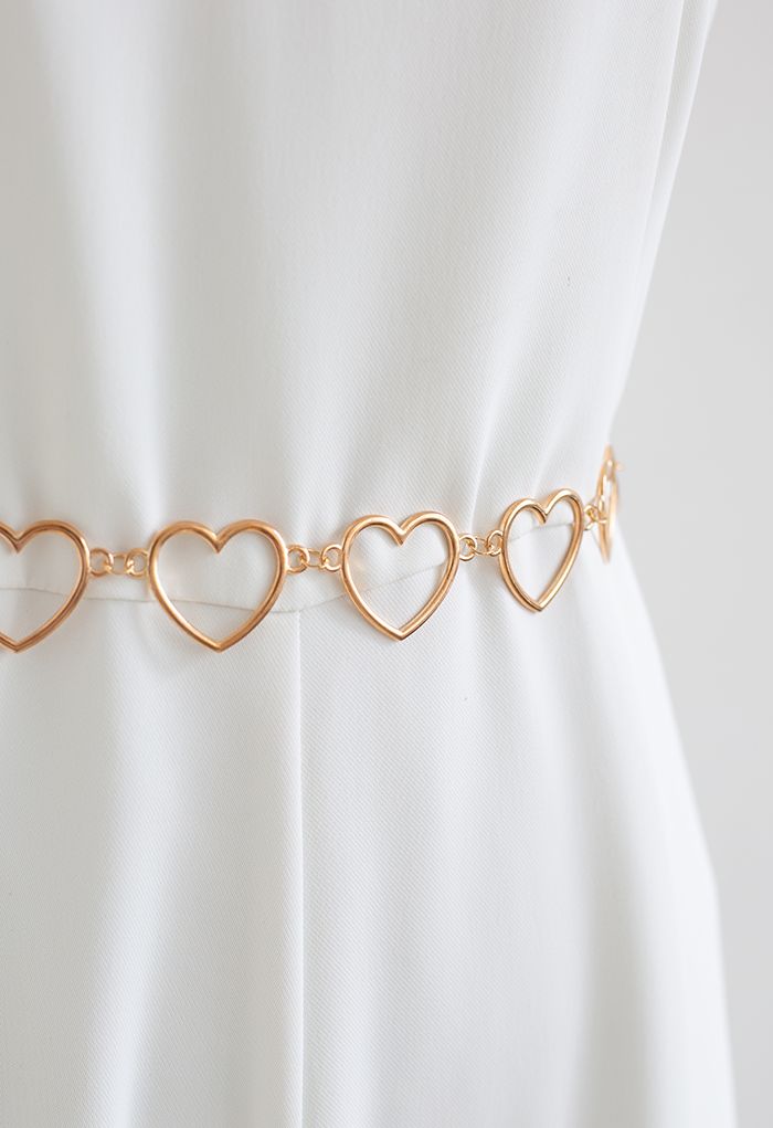 Ceinture chaîne en métal doré en forme de cœur