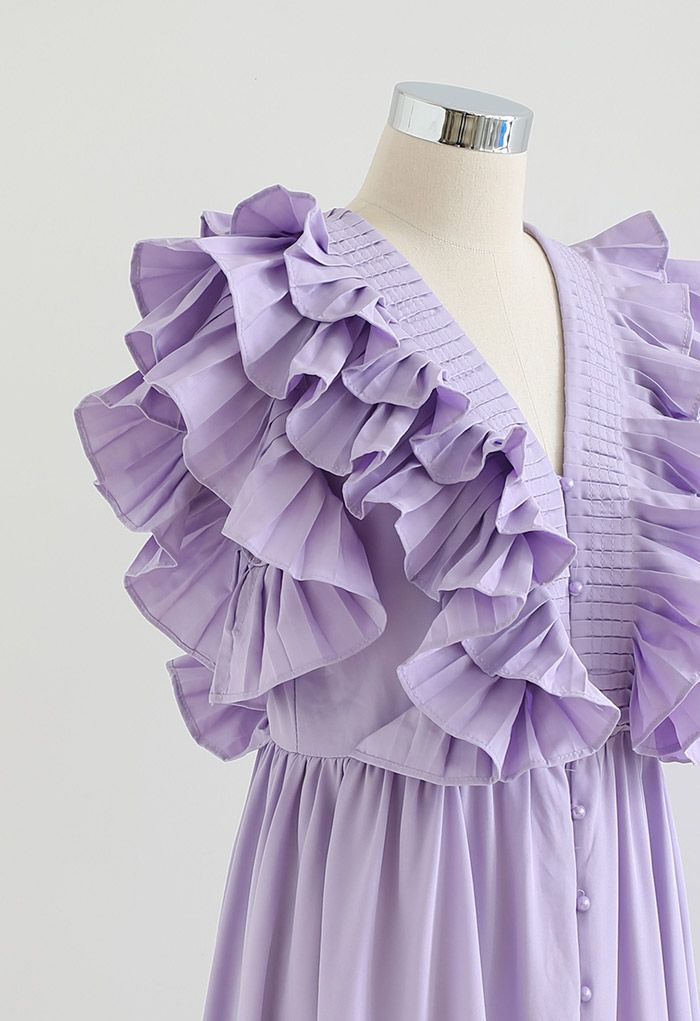 Robe plissée à volants et boutonnée à col en V profond en lilas