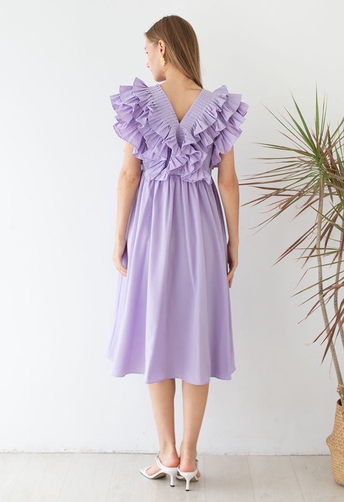 Robe plissée à volants et boutonnée à col en V profond en lilas