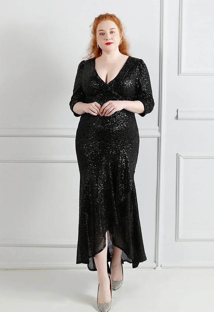 Robe à sequins à volants et manches coudées en noir