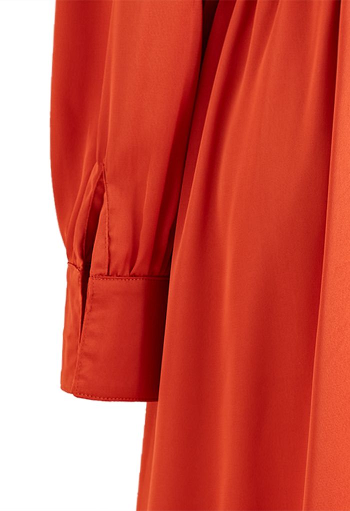 Robe asymétrique en satiné à ourlet volanté en orange