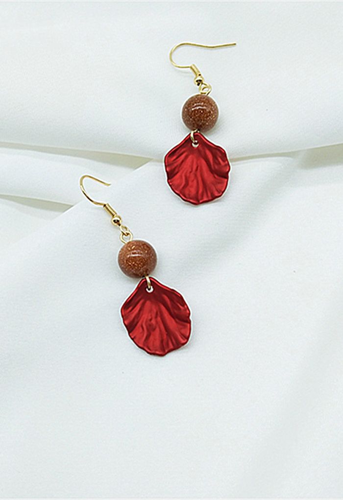 Boucles d'Oreilles Pendantes Perlées Pétale Rouge