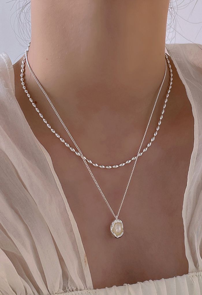 Collier de perles d'eau douce à double chaîne