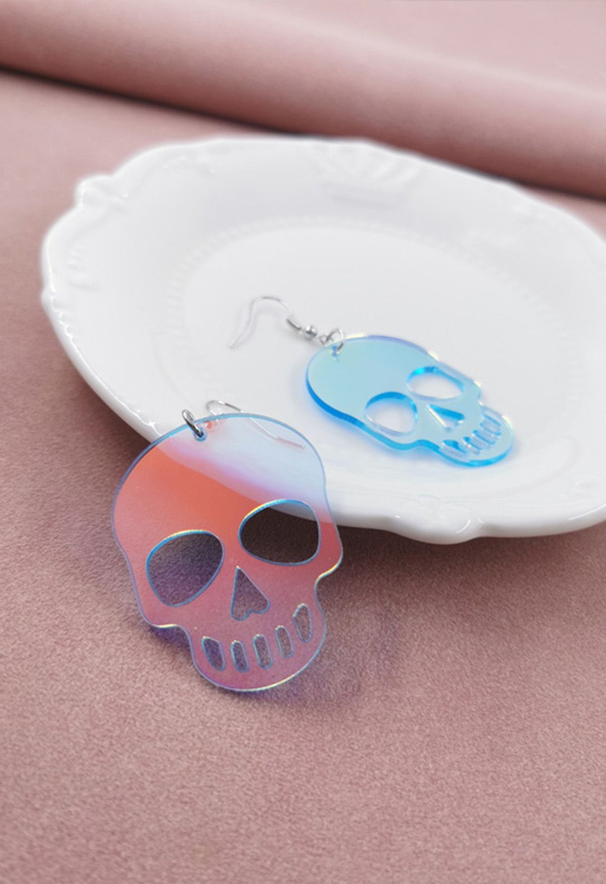 Boucles d'Oreilles Translucides Skull Laser Color