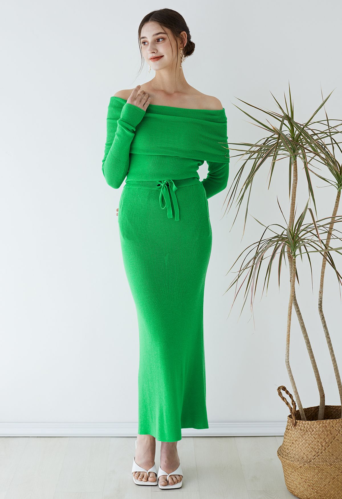 Jupe longue crayon taille haute tricotée en vert