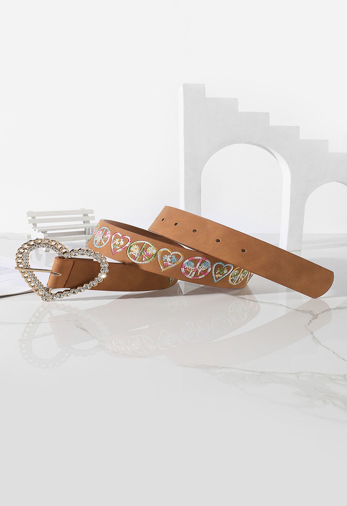 Ceinture Brodée Floral Coeur Strass