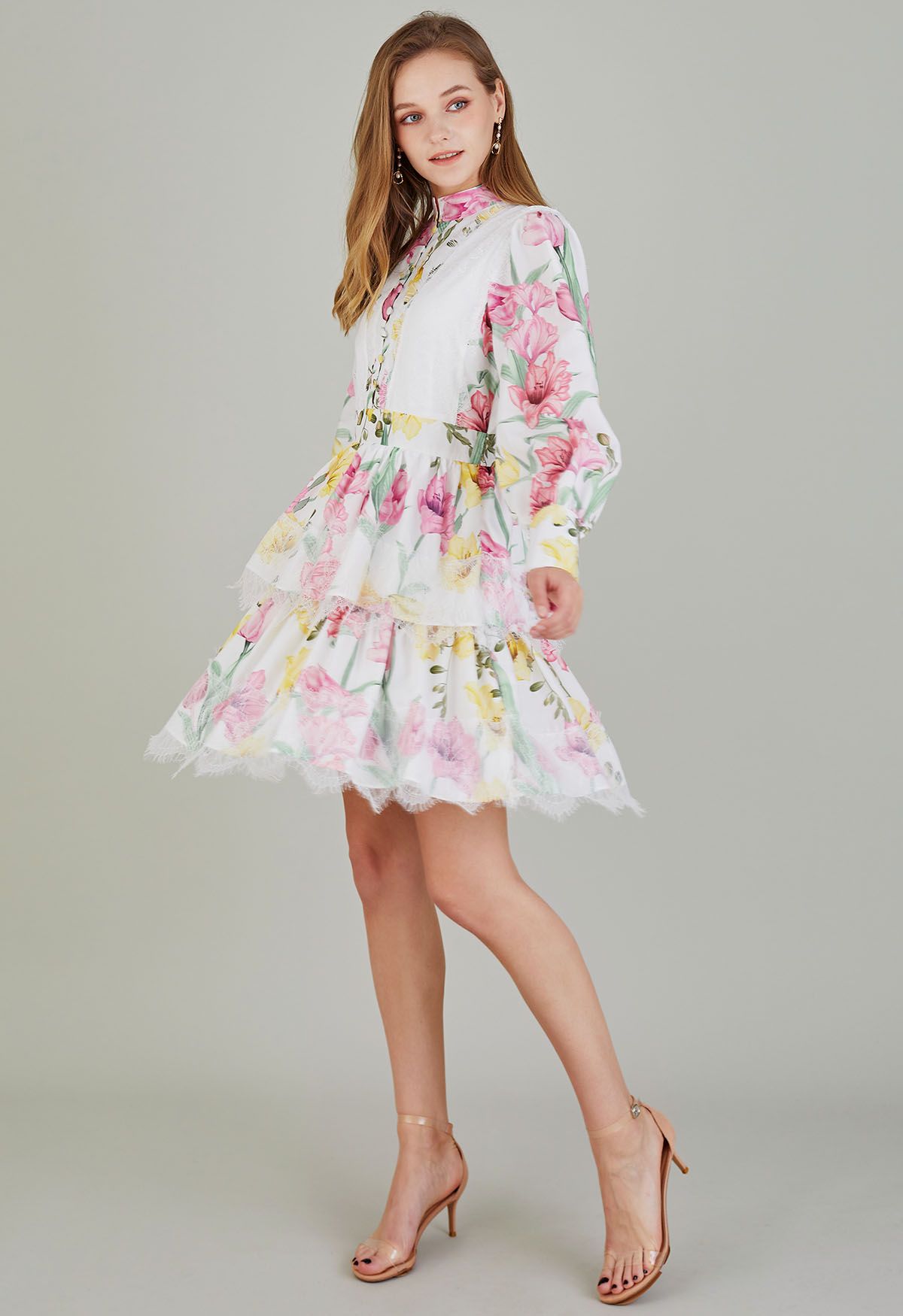 Robe à volants en dentelle Sweet Lily