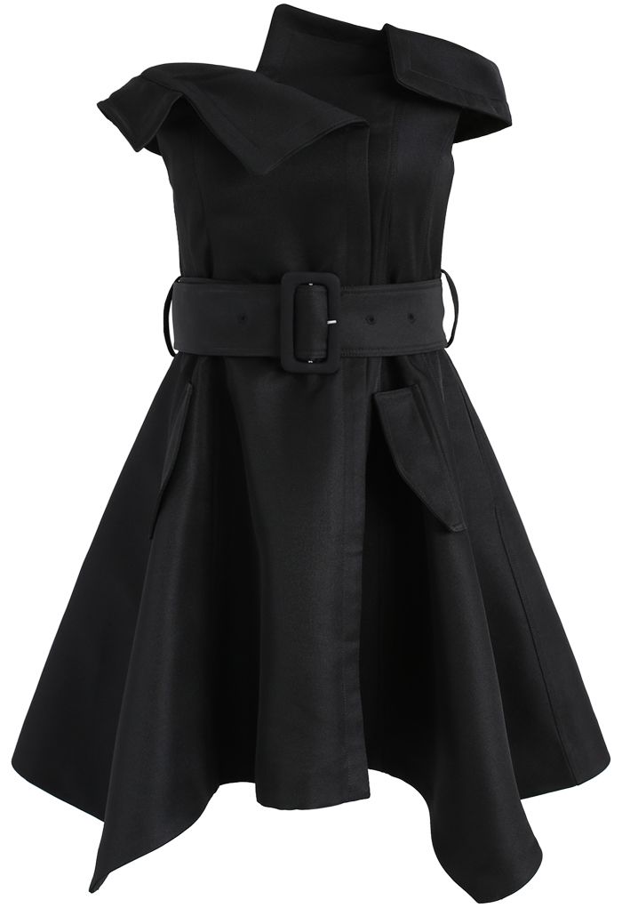 Robe asymétrique asymétrique en noir