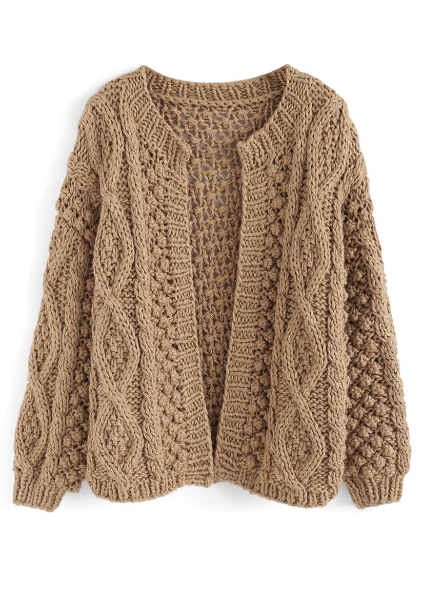 Cardigan en tricot torsadé matelassé matin caramel