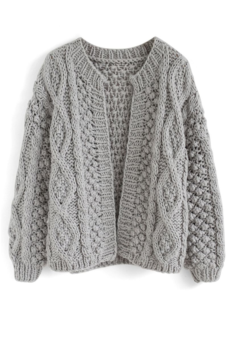 Cardigan en tricot torsadé matin gris en gris