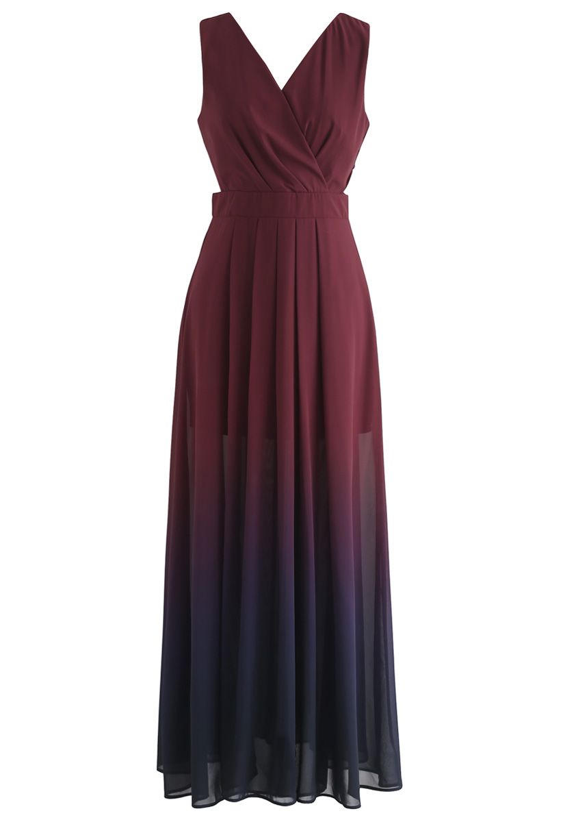 Gradient Revelry Maxi Dress sans manches en vin