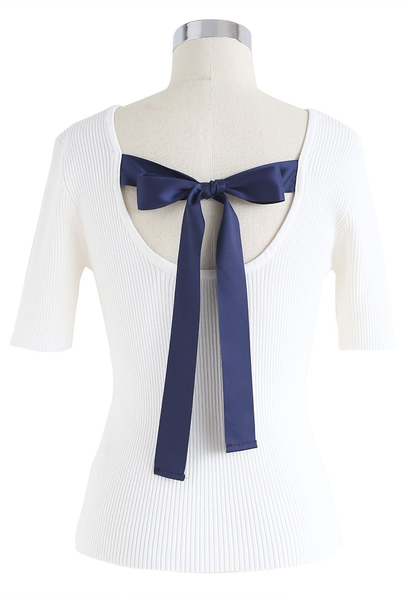 Just for Bowknot Cutout Knit Top en Blanc