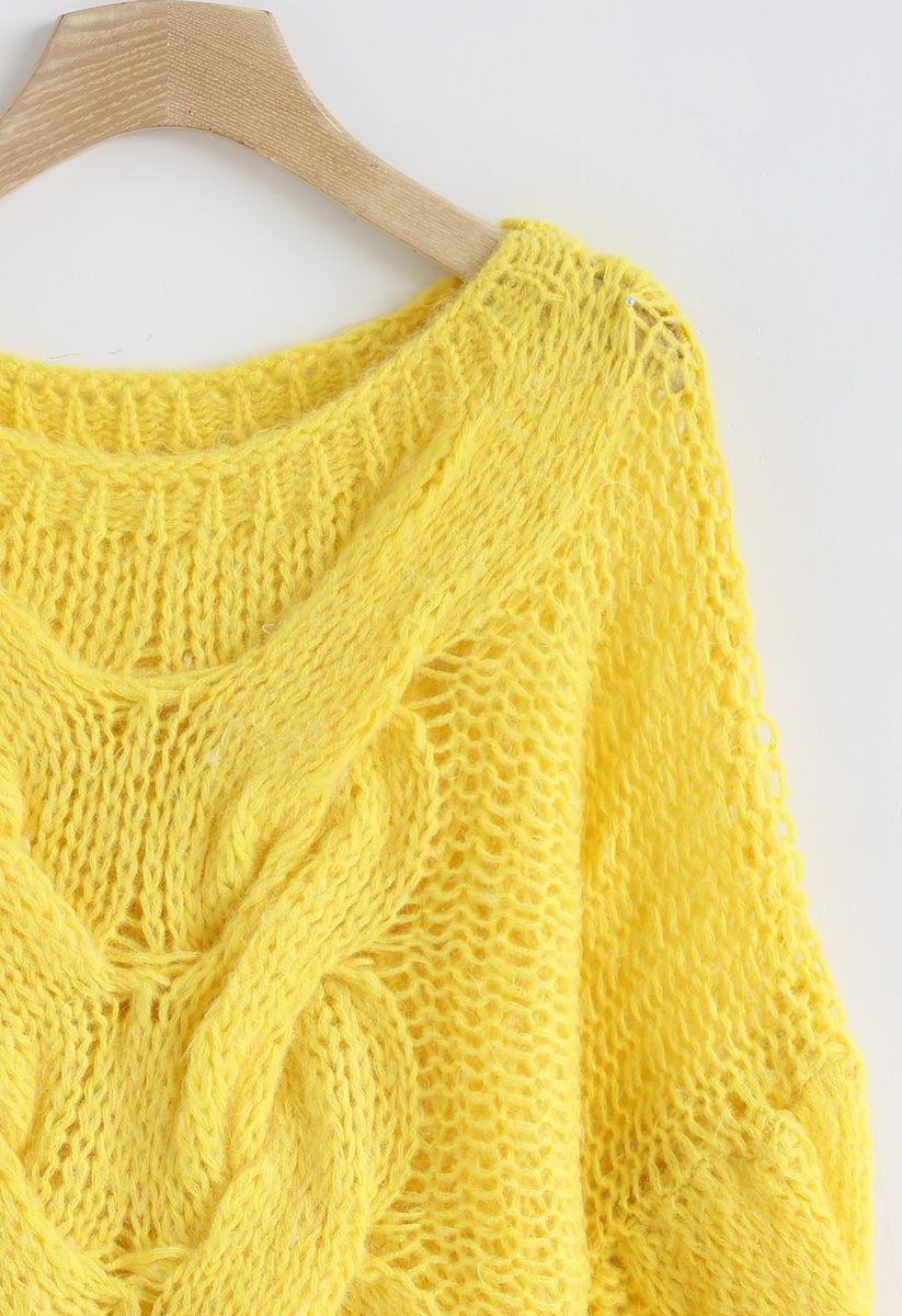 Pull manches bouffantes tricoté à la main en jaune