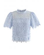 Crop Top Fleur 3D en Crochet en Bleu