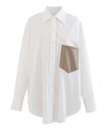 Chemise boutonnée à poche en similicuir en blanc