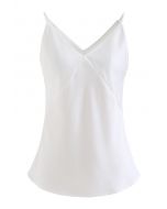 Débardeur camisole en satin à col en V en blanc