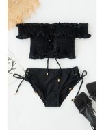 Ensemble de bikini à épaules dénudées et volants à lacets en noir