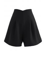 Short plissé à taille cousue en noir